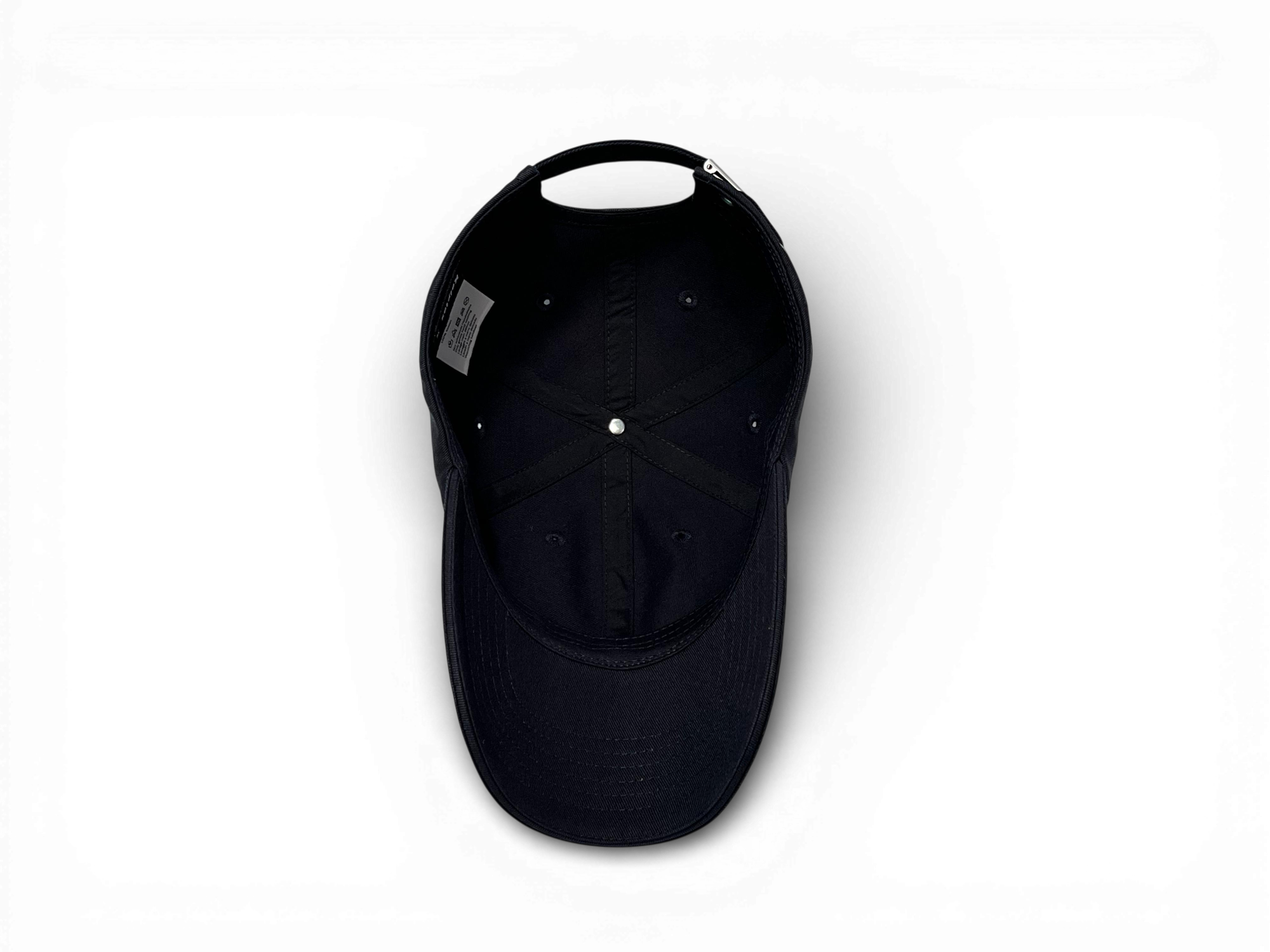 Innenansicht der Keiytex Plain Premium Dad Cap in dark blue